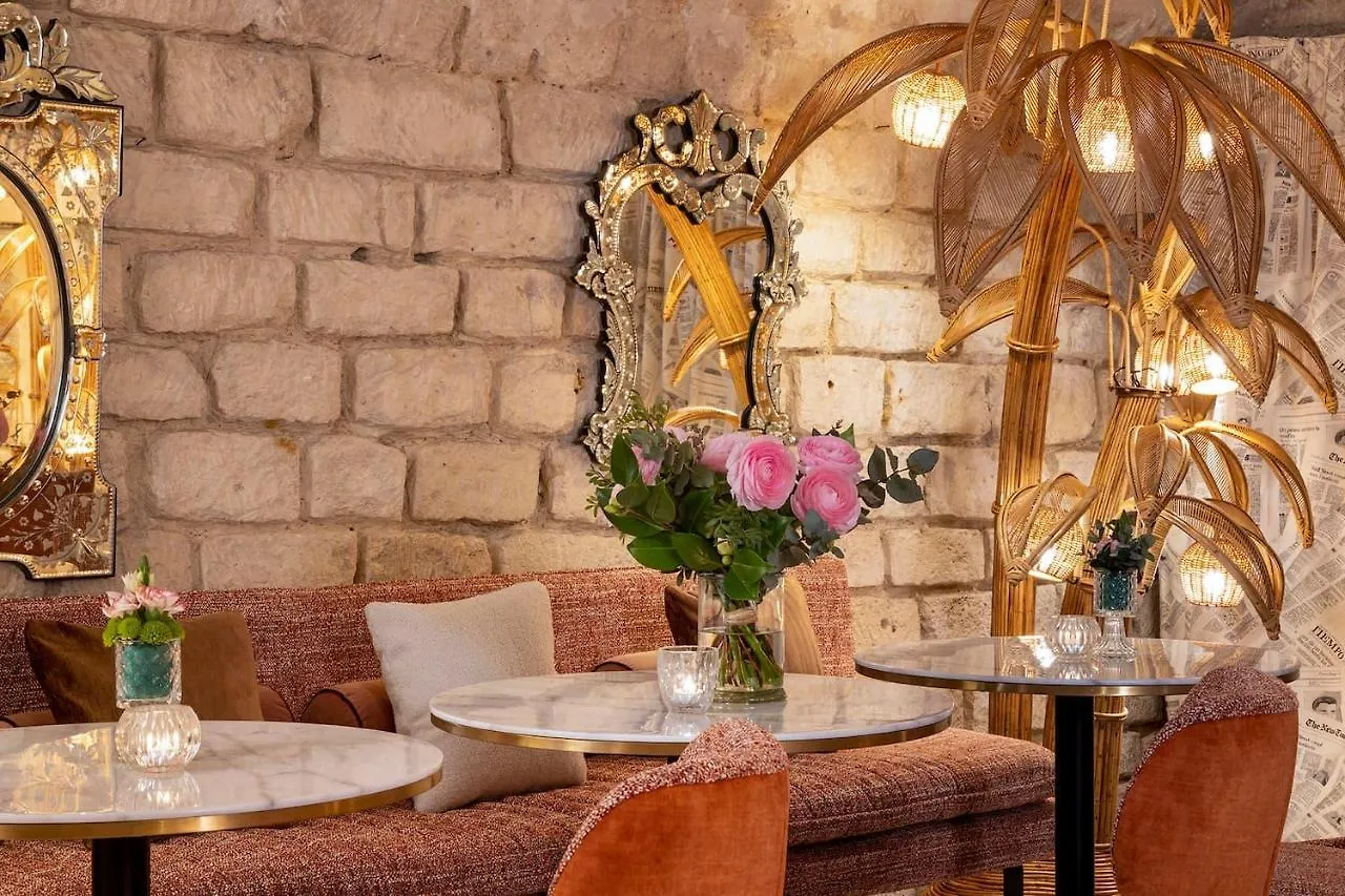 Hotel Des Marronniers 3*