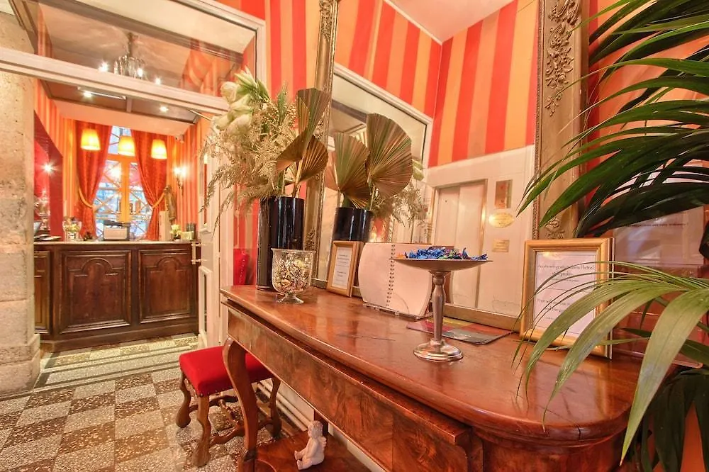 Des Marronniers Hotel Paris